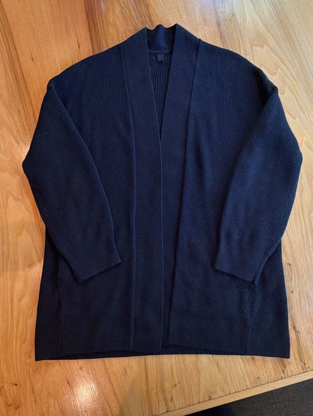 Lululemon Open Front Cardigan Size 6 Black Merino Wool Blend Sweater